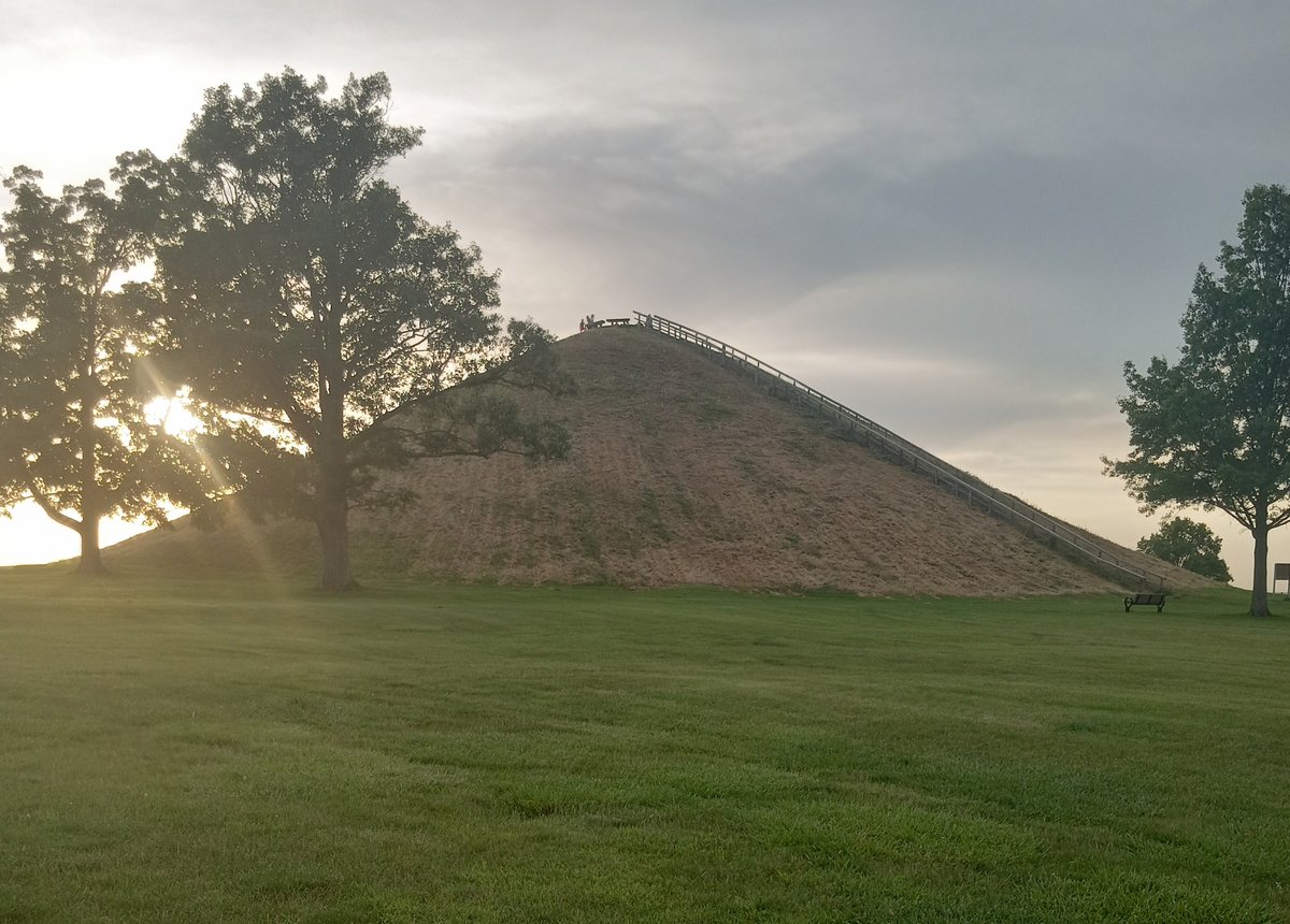 Miamisburg, OH - Miamisburg Mound - Wikipedia