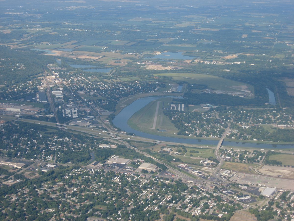 Moraine, OH - Moraine Airpark - Wikipedia